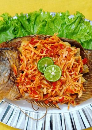 Foto resep Ikan gurame sambal pencit