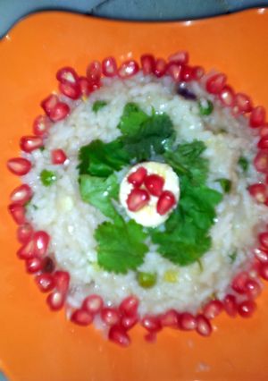 A picture of JU'S GREEN PEA RICE.