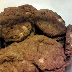 A picture of Brenda's Absolute Best Oatmeal Cookies.