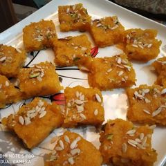 A picture of Kesariya Poha Burfi.