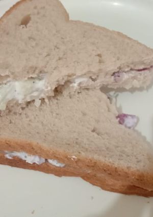A picture of Curd sandwich.