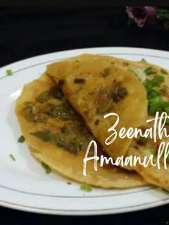 A picture of Spring Onion Parathas.