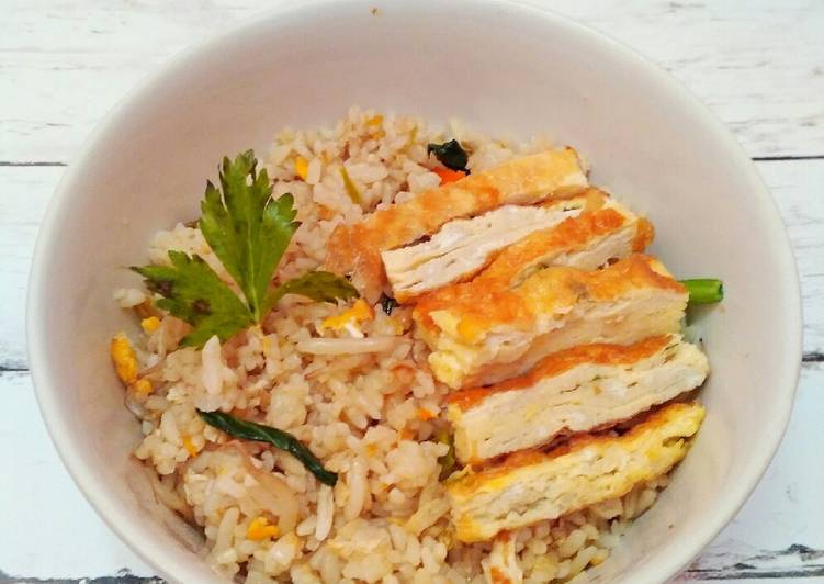 Bagaimana Menyiapkan Nasi Goreng Bawang Putih/Chinese Fried Rice yang Sempurna