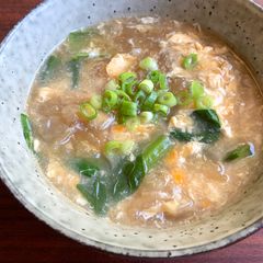 A picture of Rice Paper & Egg Soup.