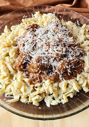 Una foto de 🥘Goulash: el estofado de carne que acompaña cualquier pasta 🥘 Hoy, con spätzle 🥘