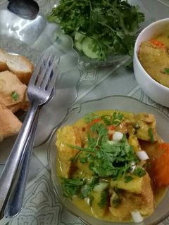 Hình của món Cà ri Gà.
