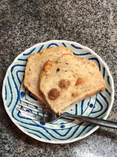 花生醬粒粒香蕉蛋糕 的食譜成品照片