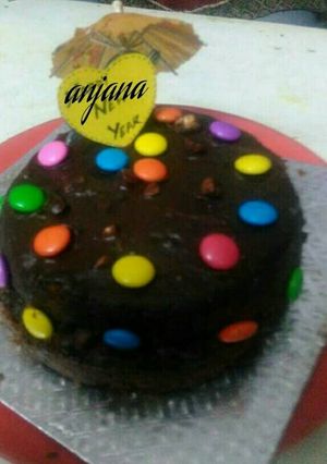 A picture of Chocolate Biscuit cake.