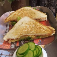 A picture of Healthy breakfast sandwich.