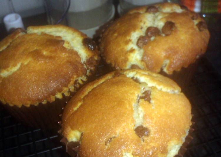 Recipe of Any-night-of-the-week choc chip muffins