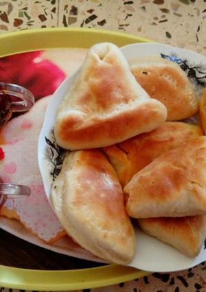 صورة لوصفة معجنات جبنه ومعجنات بطاطا