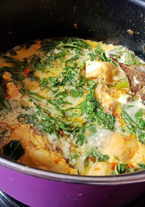 Foto resep Gulai ayam daun singkong, ala masakan padang