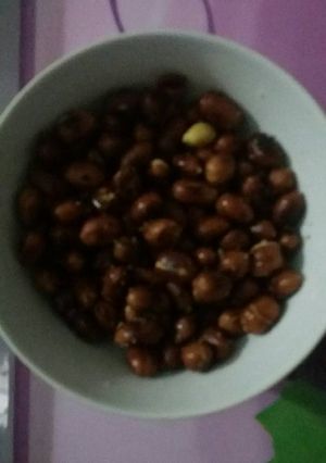 Hình của món Lạc xóc gia vị.