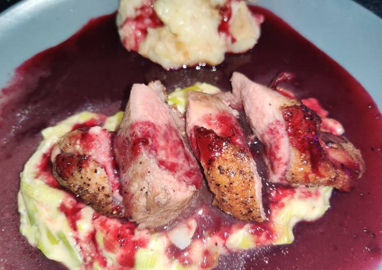 Recipe of Favorite Duck with mash and red wine jus