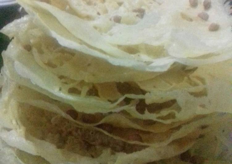 Peyek temannya pecel