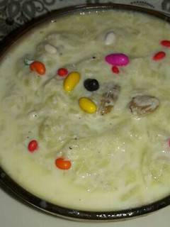 लौकी की खीर (Lauki ki kheer recipe in hindi) रेसिपी मुख्य फोटो