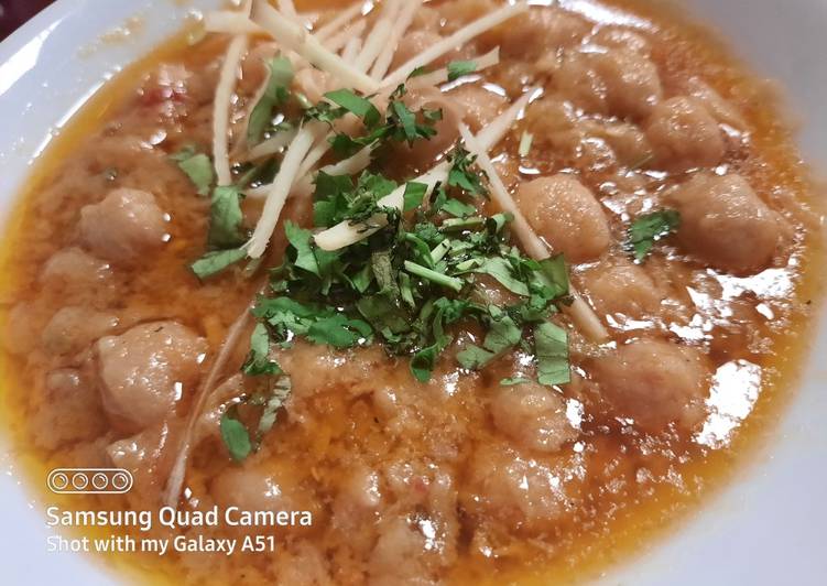 How to Make Yummy Chana Salan