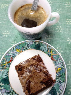 Una foto de Súper BROWNIE sin manteca y con cacao en polvo 🍫☕
