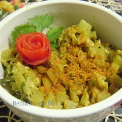 A picture of Bottle Gourd Curry in Milk.