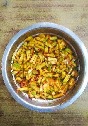 A picture of Instant Mango Pickle.