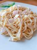 Spaghetti με κρέμα σόγιας, 4 υλικά (ελληνική καρμπονάρα)