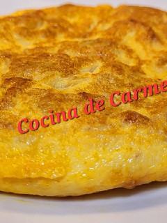Una foto de Tortilla de patatas y sobrasada
