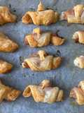 Croissants y rollitos salados, de queso o jamón