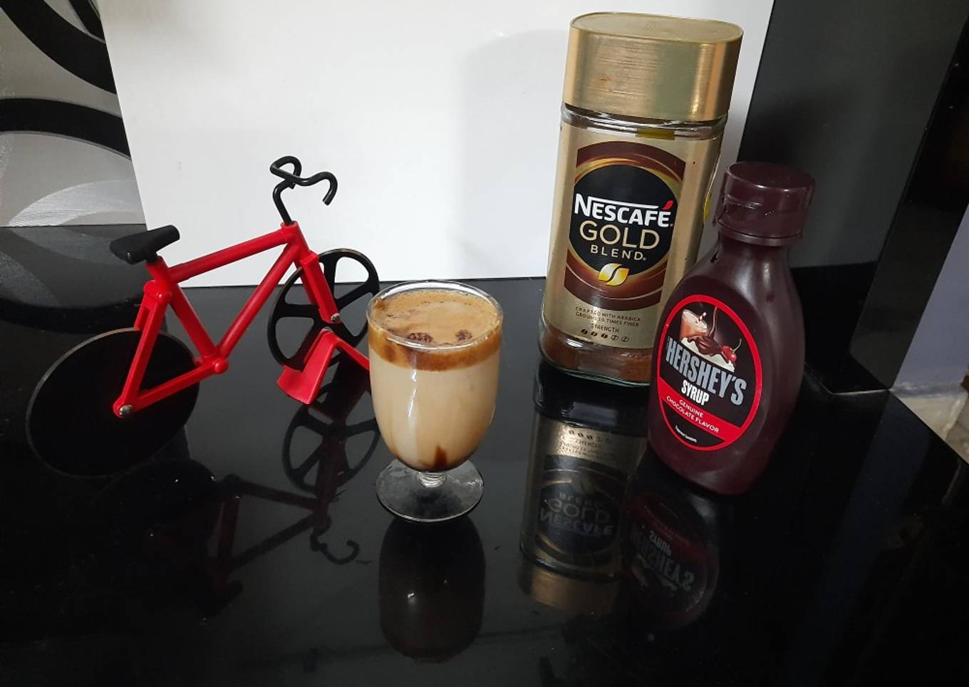 Whipped Dalgona coffee