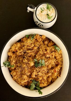 A picture of Chole Pulao.