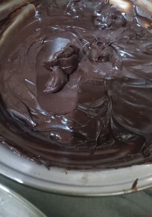 A picture of Rich Ganache 🍫🫕.