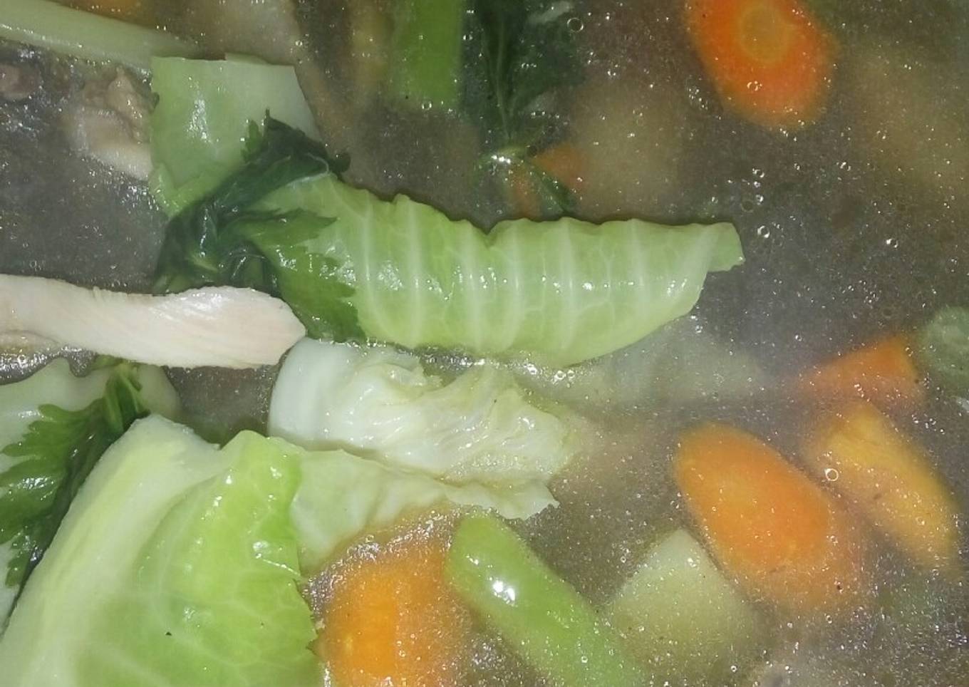 Sop ayam segar _ala bunda Qla