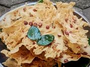 Gambar peyek teri kacang