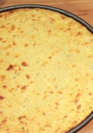 Foto de Base de pizza de talos de couve-flor