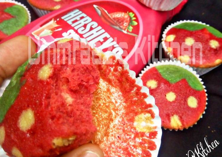 How to Make Appetizing Strawberry 🍓 cupcakes