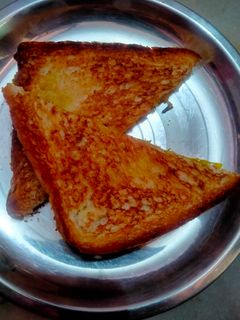 आलू ब्रेड सैंडविच (aloo bread sandwich recipe in Hindi) रेसिपी मुख्य फोटो