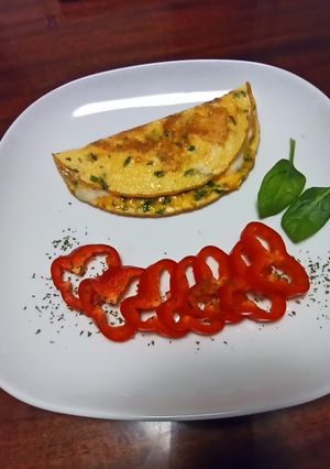 Bébi spenótos sajtos omlett recept fotója