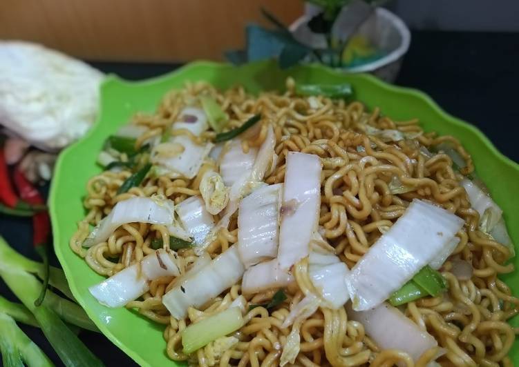 Cara Gampang Membuat Mie goreng, Enak Banget