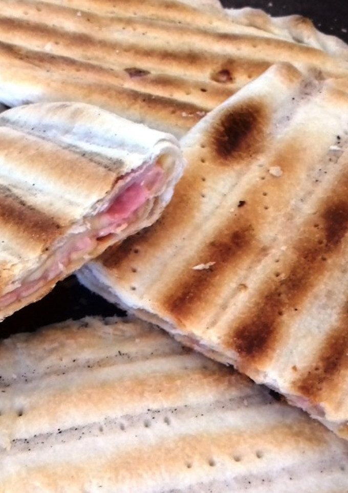 Una foto de Torta asada rellena