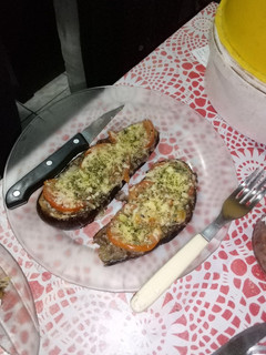 Una foto de RECETA CON BERENJENAS 🍆