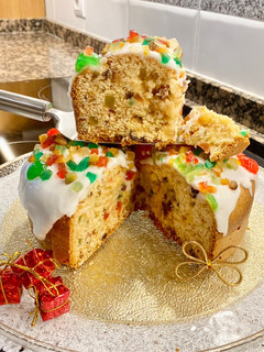 Una foto de Pastel con sabor a Panettone (Cake with Panettone flavor)