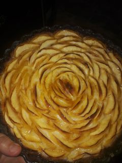 صورة لوصفة تارت التفاح بالكريم باتيسيير