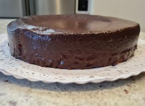 Foto principal de Bizcocho de chocolate blanco con cobertura de Milka