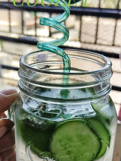 A picture of Cucumber mint cooler.