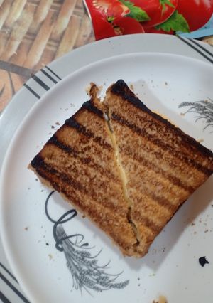 સેન્ડવિચ (Sandwich Recipe in Gujarati) રેસીપી મુખ્ય ફોટો