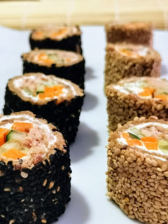 Una foto de Falso Maki de atún saludable