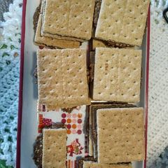 A picture of New Years No Bake Oat-Chocolate-PB Grahams.