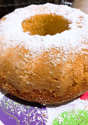 A picture of Condensed Milk Pound Cake.