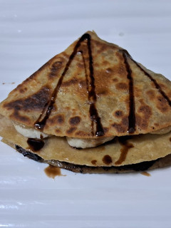 A picture of Banana and Nutella tortilla wrap.