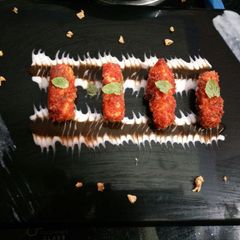 A picture of Potatoes cheese cutlet.