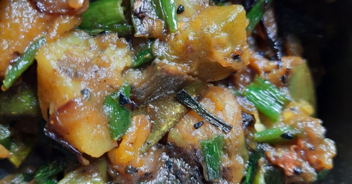 Bithika Das দ্বারা পেঁয়াজকলি ভাজা (Peyajkoli Bhaja Recipe In Bengali ...